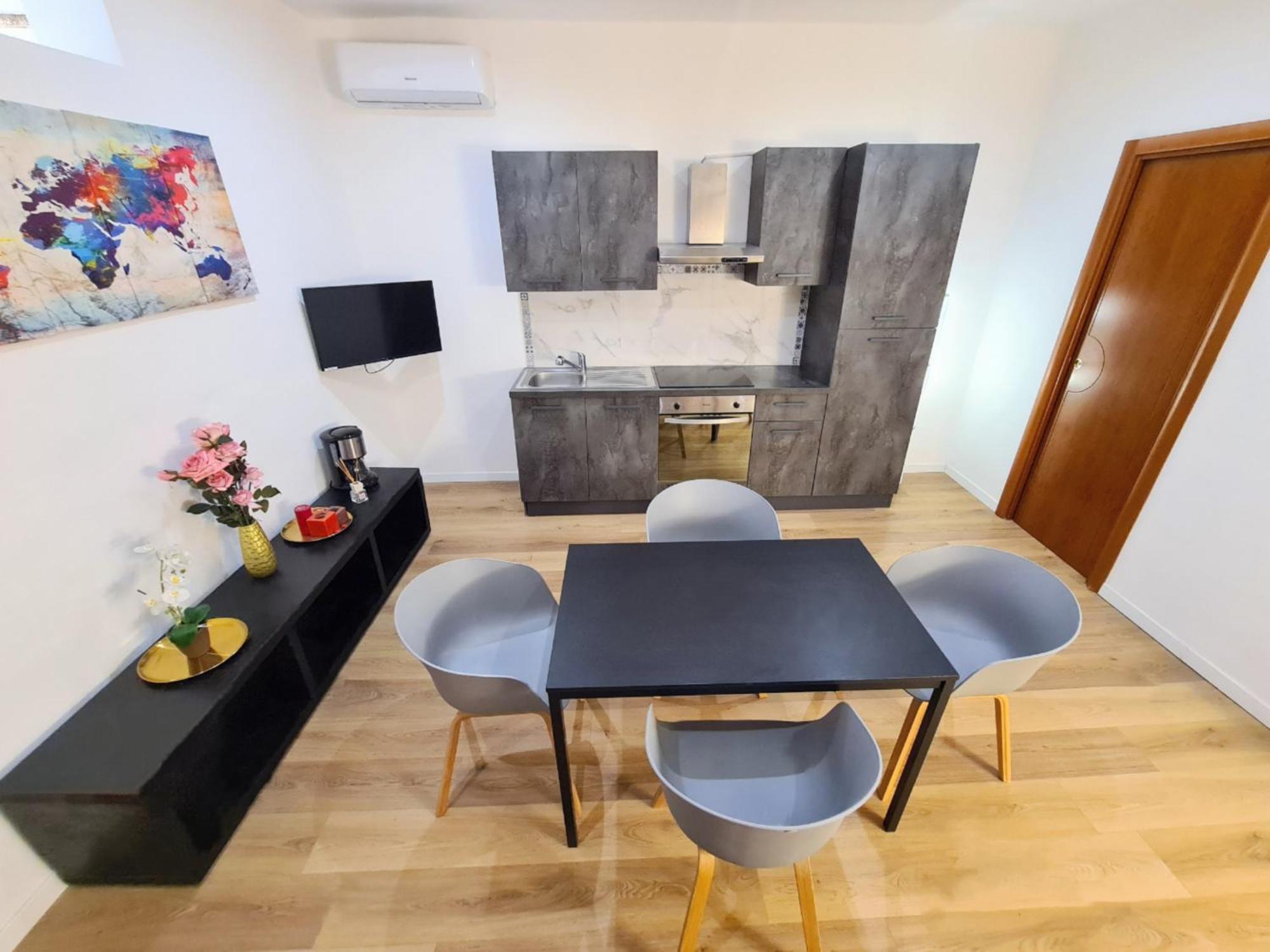 Luxury Flat In Center By The Sea Appartement Bari Buitenkant foto